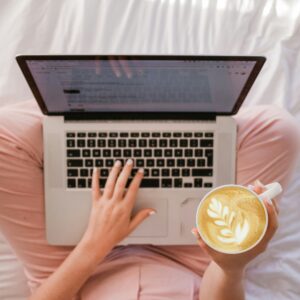 The Ultimate Social Media Glow-Up Kit-Premium(coming soon)